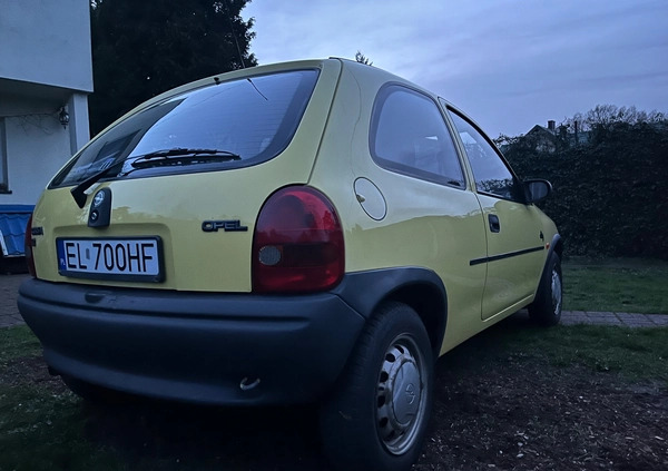 Opel Corsa cena 2599 przebieg: 158000, rok produkcji 1996 z Rzgów małe 37